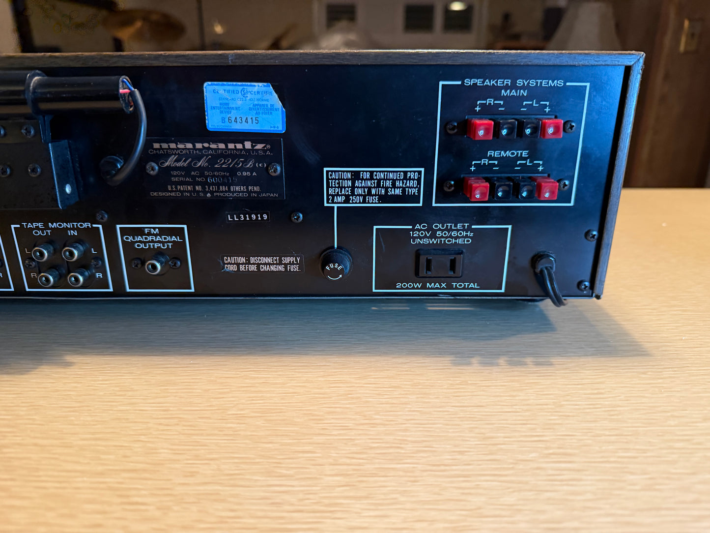 MARANTZ 2215B VINTAGE AM/FM STEREO RECEIVER NEW BULBS RECAPPED NEAR MINT WOW🔥