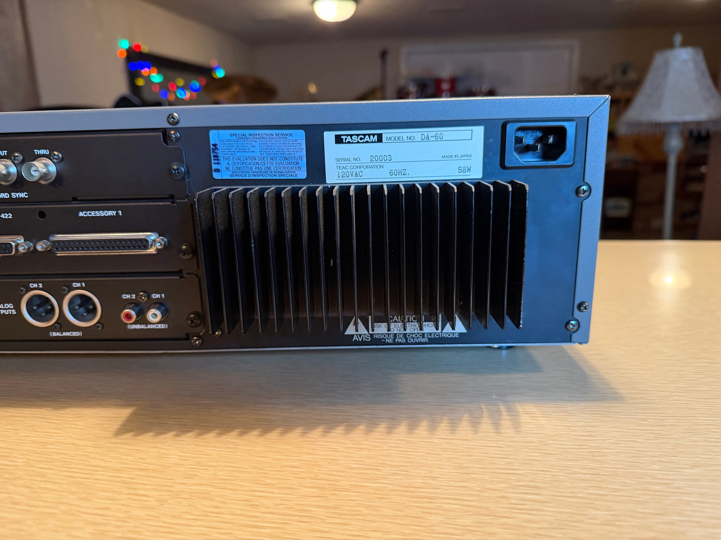 Tascam DA-60 MKII Professional DAT Recorder ~ Powers On ~ Works But No Sound