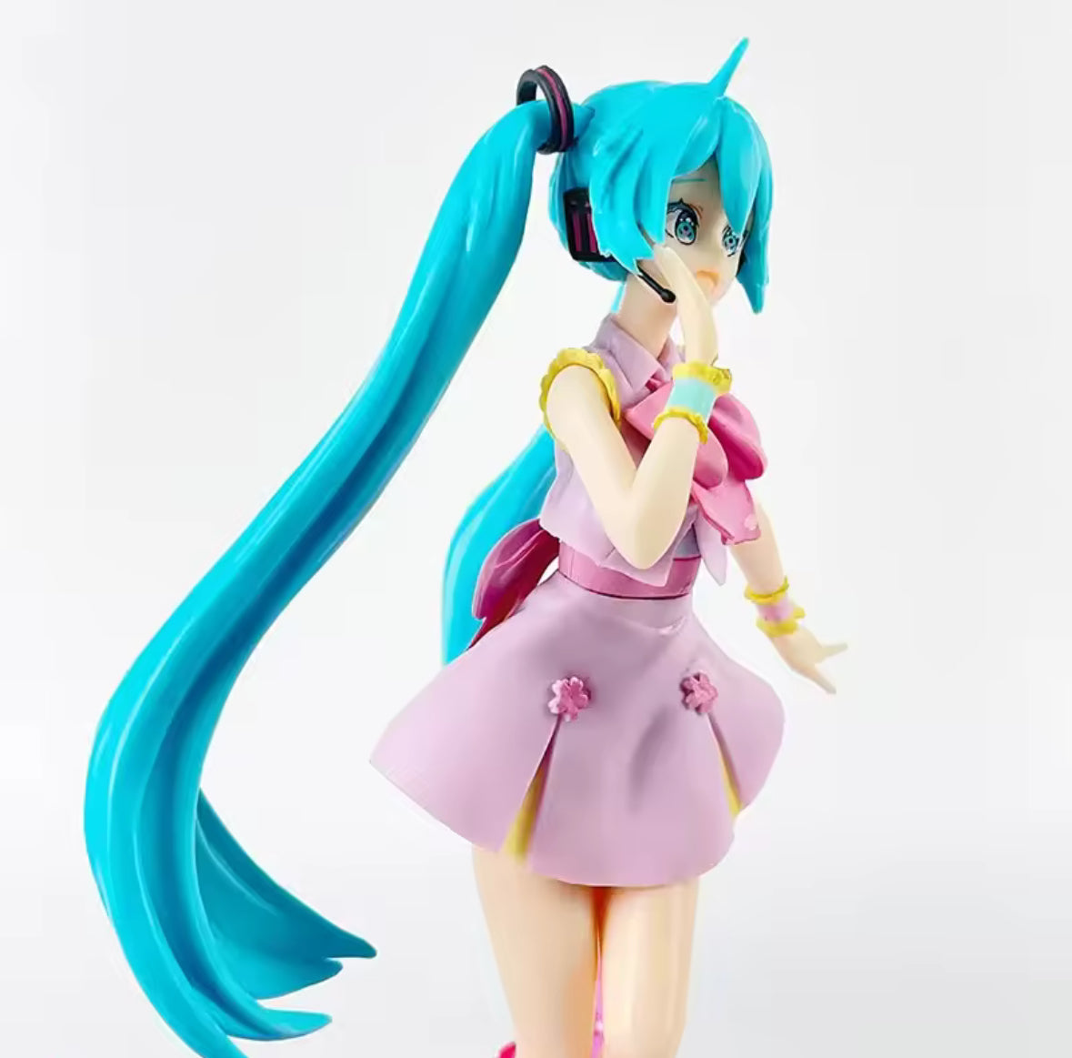 21CM Sakura Hatsune Miku Anime Figure Vocaloid Character Model PVC Statue NIB
