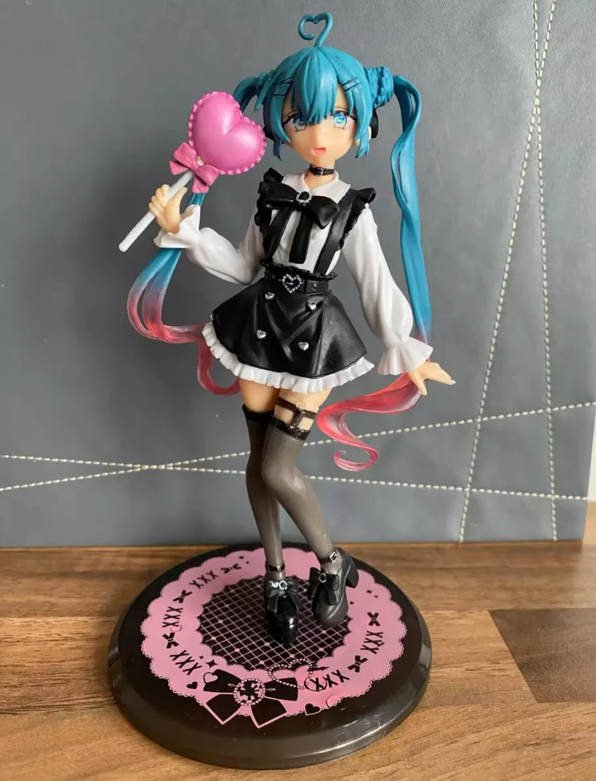 18cm Girl Hatsune Miku Anime Figure Fashion Miku Action Figure Cute Maid Outfit