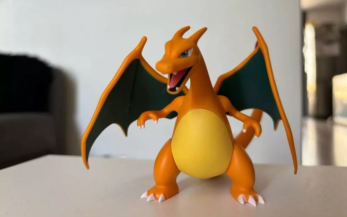 Vintage 10cm Classic Pokemon Charizard Brand New Toy Action Figure So Cool!