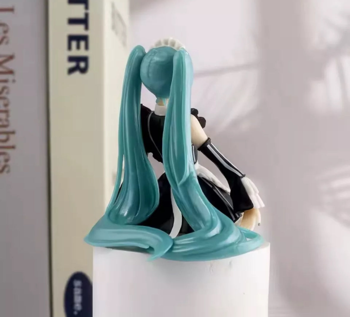 14cm New Anime Hatsune Miku Virtual Singer Manga Sitting posture Brand New