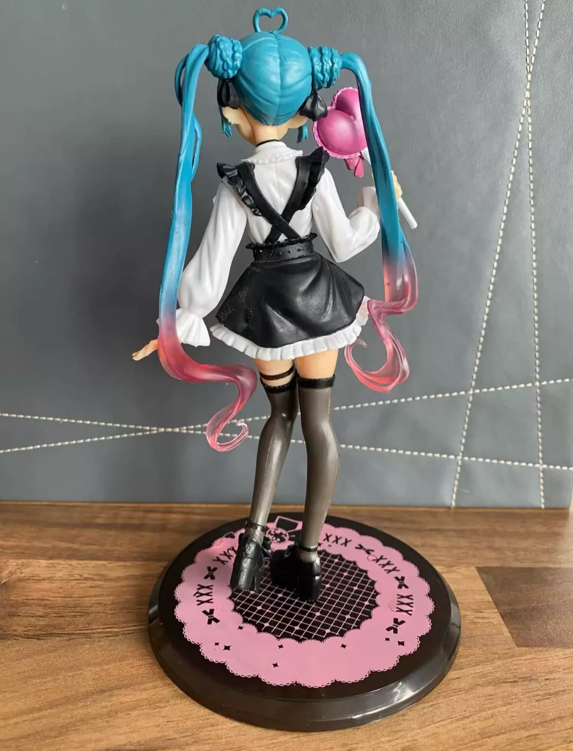 18cm Girl Hatsune Miku Anime Figure Fashion Miku Action Figure Cute Maid Outfit