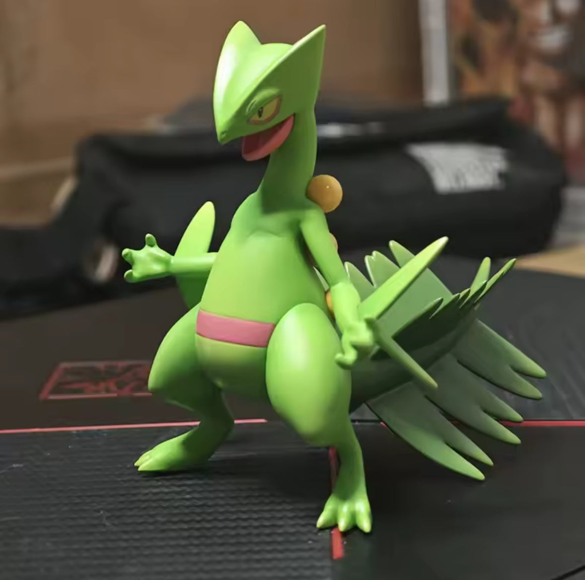 Brand New 10cm RarePokemon Sceptile Pvc Statue Action Figure With Box Gift