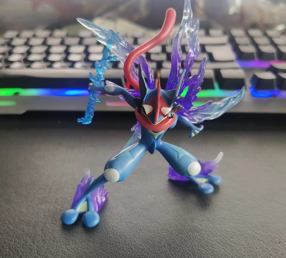 9cm Pokemon Gold Star Greninja Figure Battle Ash Ketchum Greninja Action Figure