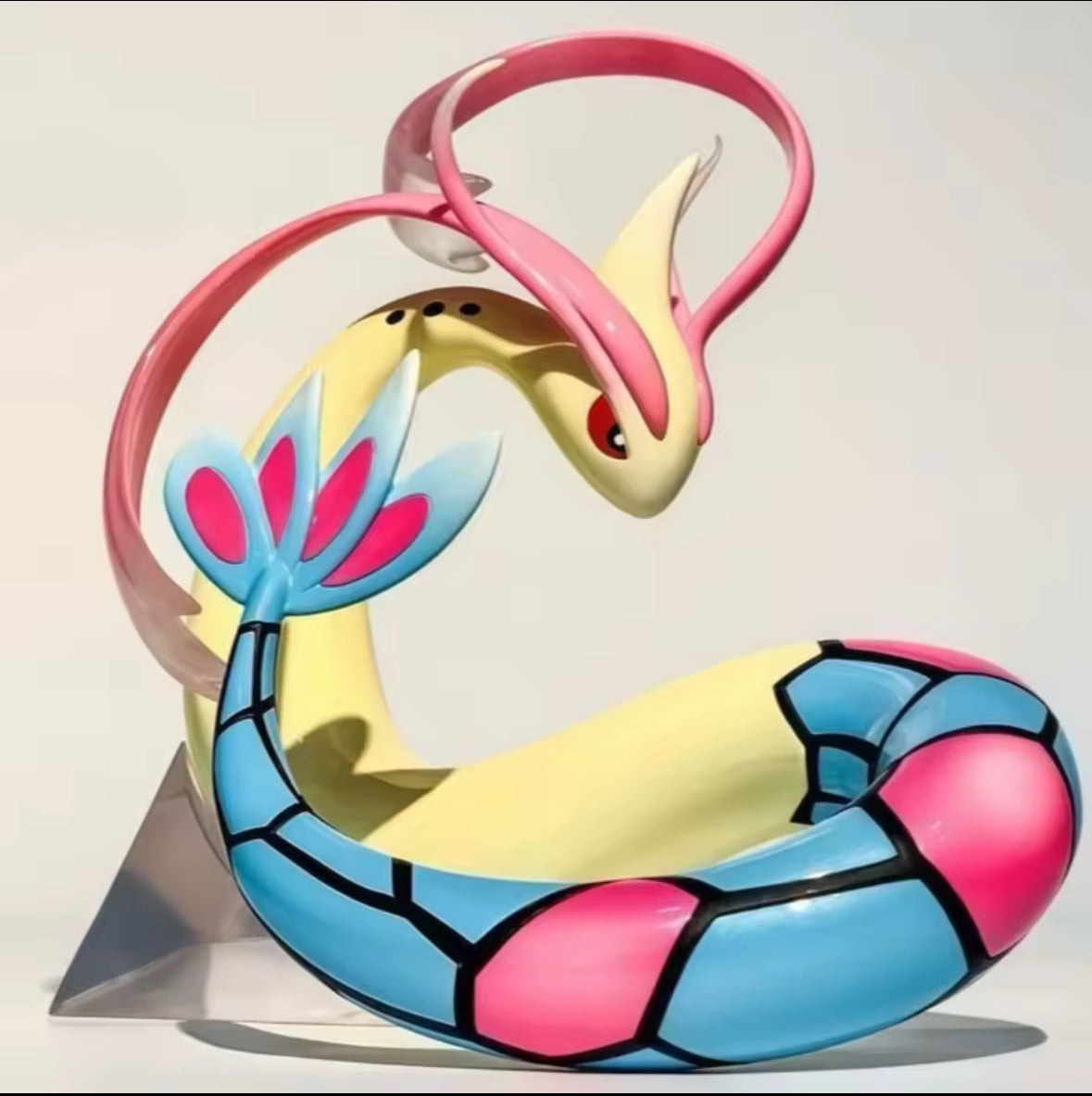 Pokemon Emerald Milotic And Feebas Brand New PVC Toys Bandai 12cm + 3cm
