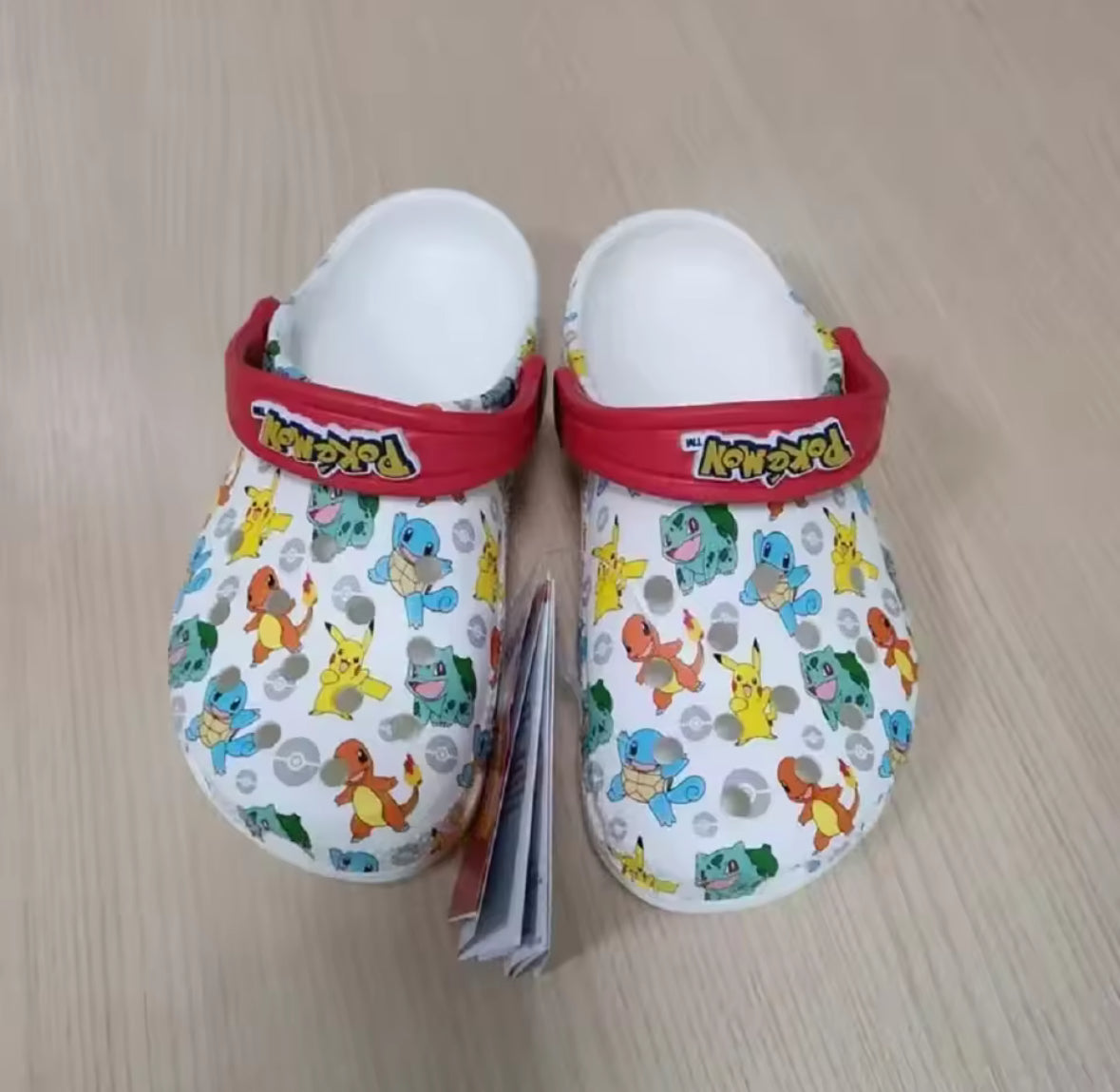 Pokemon 2 Crocs Classic Clog Pikachu Squirtle Charmander 207765 Sz 16-22cm Kids