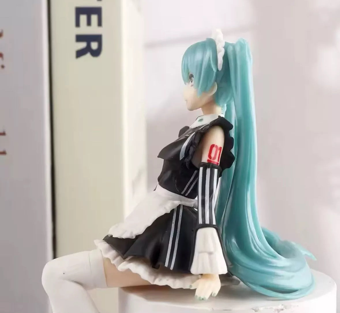 14cm New Anime Hatsune Miku Virtual Singer Manga Sitting posture Brand New