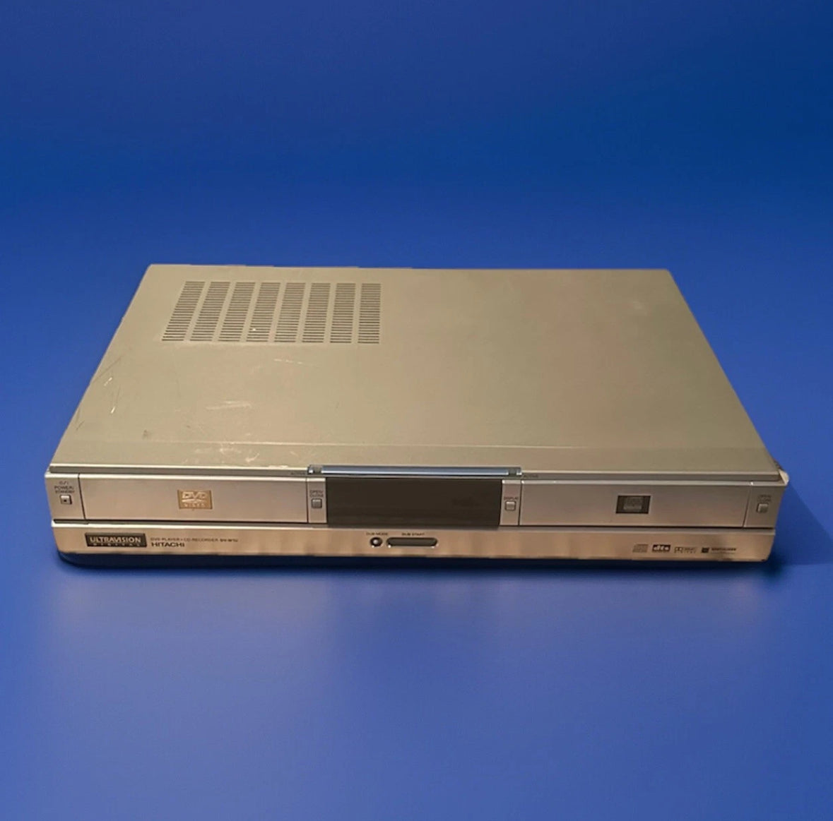 Hitachi DV-W1U DVD Player CD Recorder Combo Works Completely Good Shape