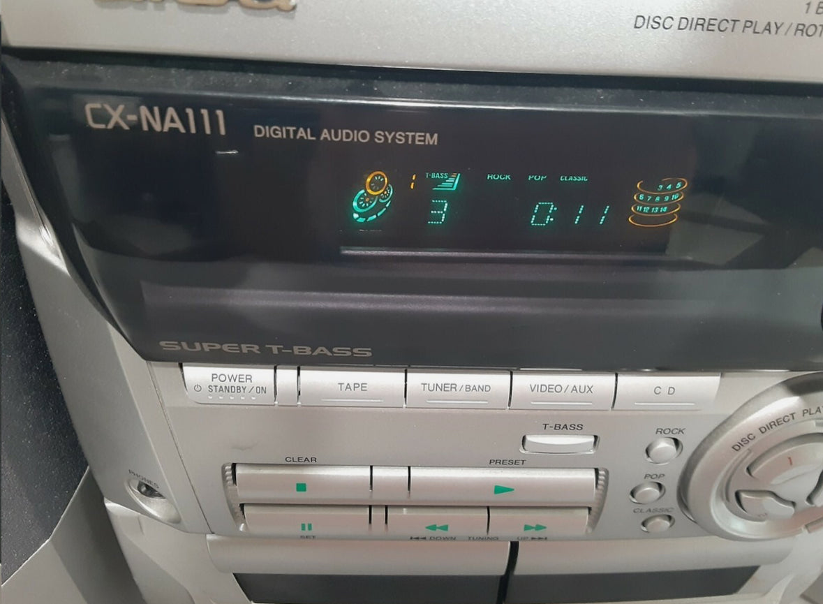 Aiwa Digital Audio System CX-NA111 - Cassette, Radio, 3 CD Changer No Remote