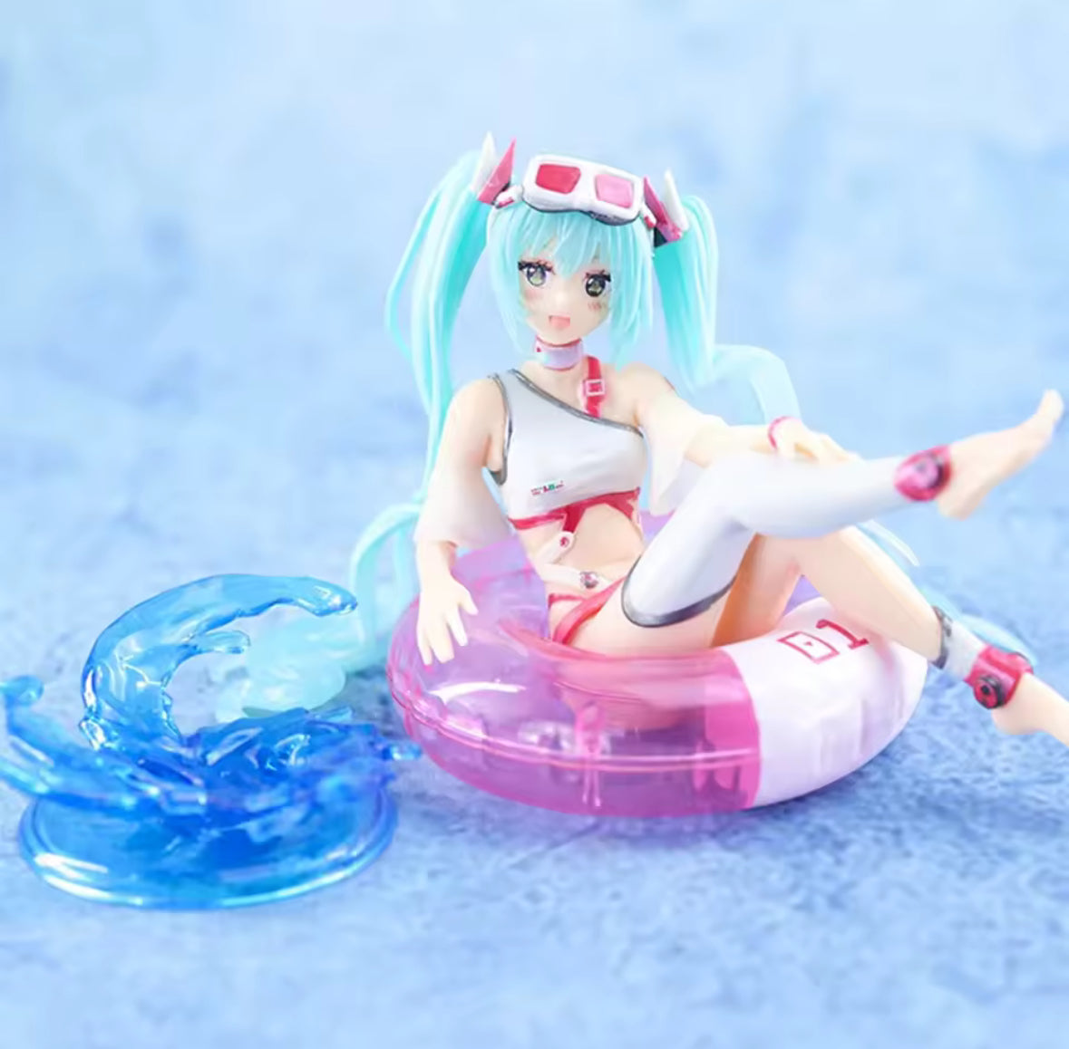 New Hatsune Miku Anime Figure Aqua Float Girls Elaina Action Figure