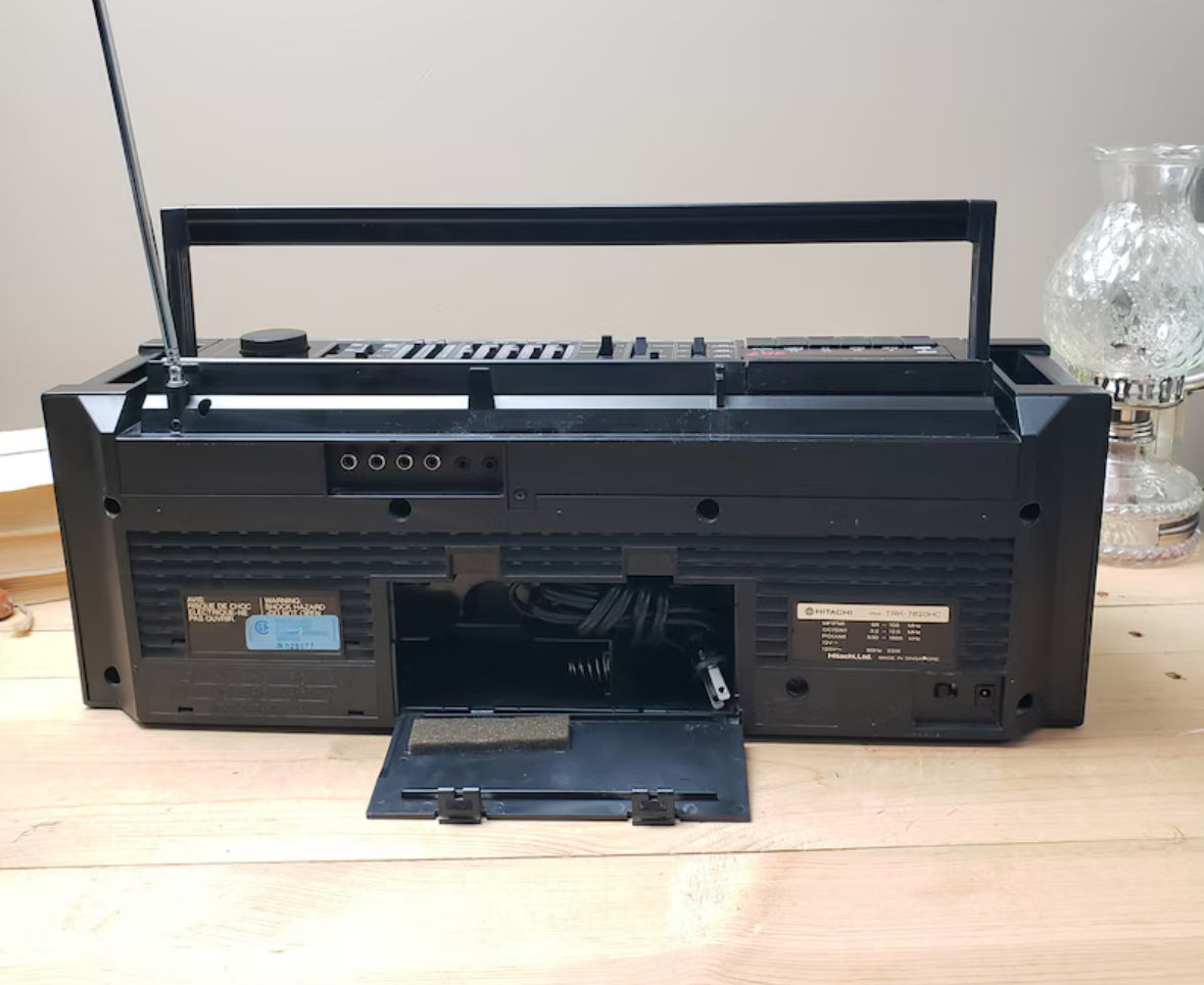 Hitachi TRK-7620HC Boombox Radio Cassette w/built-in Sub + Equalizer Very Rare
