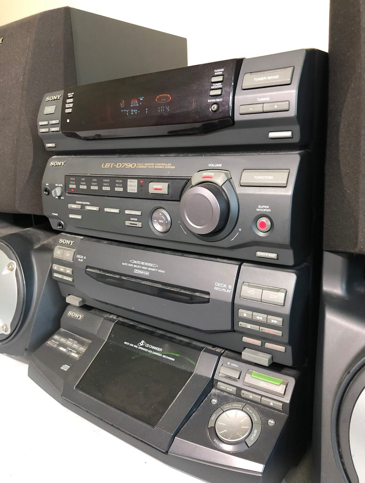 Vintage 1997 Sony LBT-D290 Stereo System With Speakers Tested. With Remote.