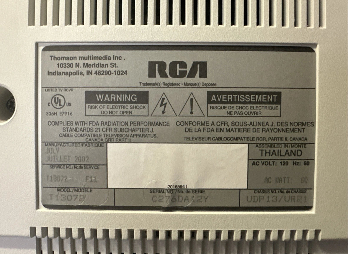 RCA T13072 CRT TV VCR Combo 13” White VHS Swivel Tested Working Very Rare