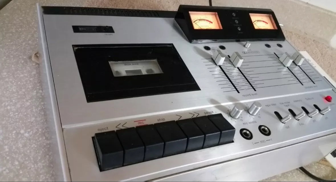 HARMAN KARDON HK2000 TAPE DECK Vintage Works Great! Recently Serviced Silver