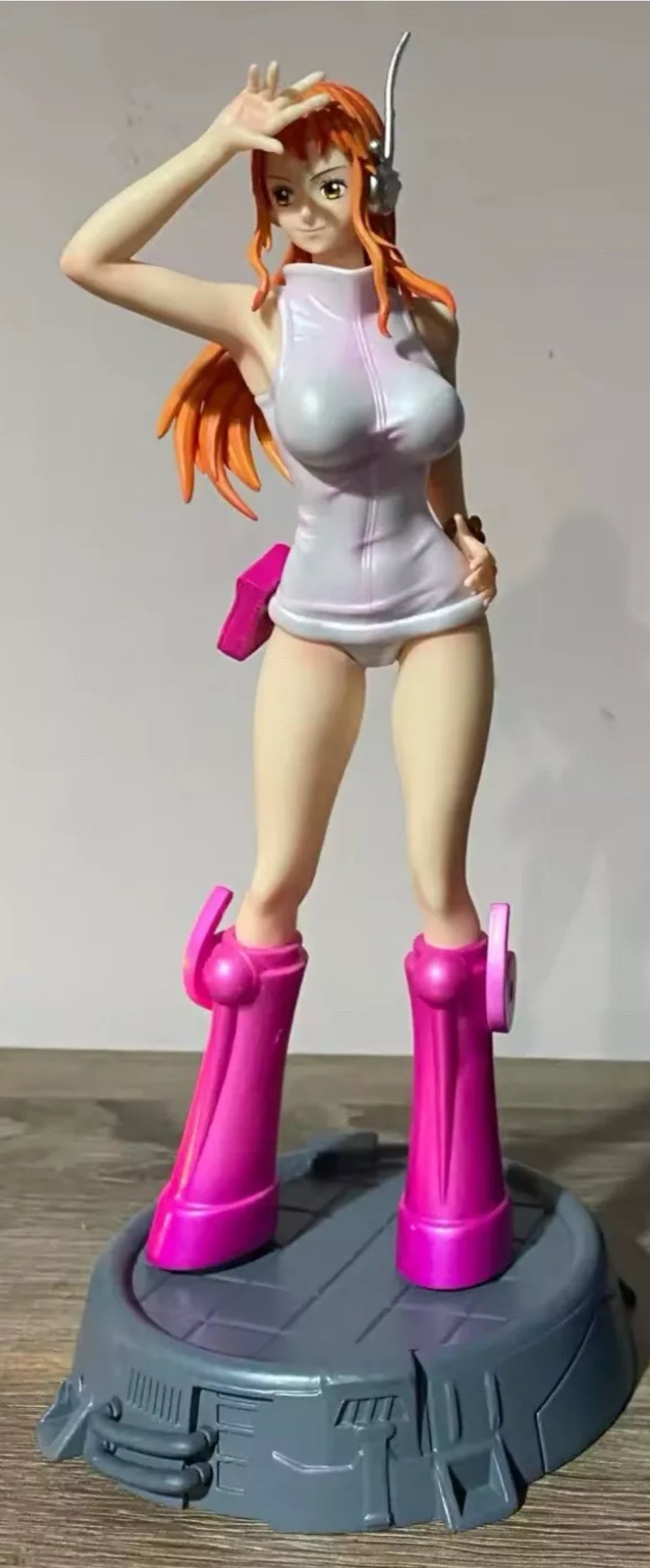26cm Anime One Piece Nami Action Pink Clothing Figure New With Box