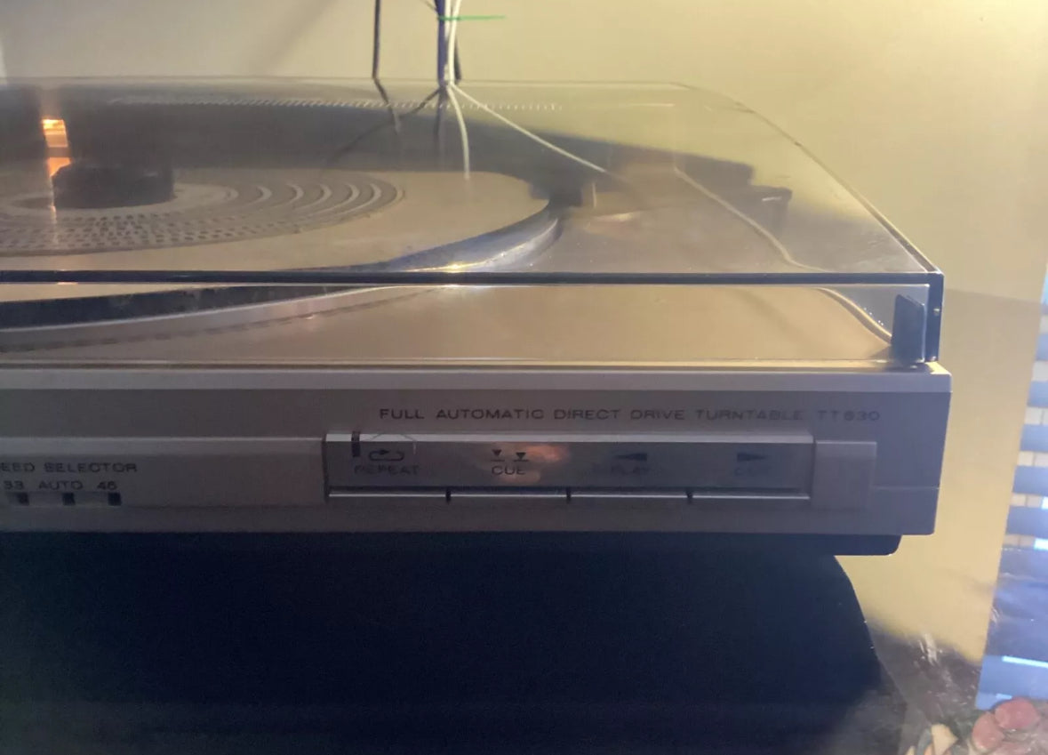 Vintage Marantz TT530 Linear Tracking Direct Drive Turntable W Manual Works Gem