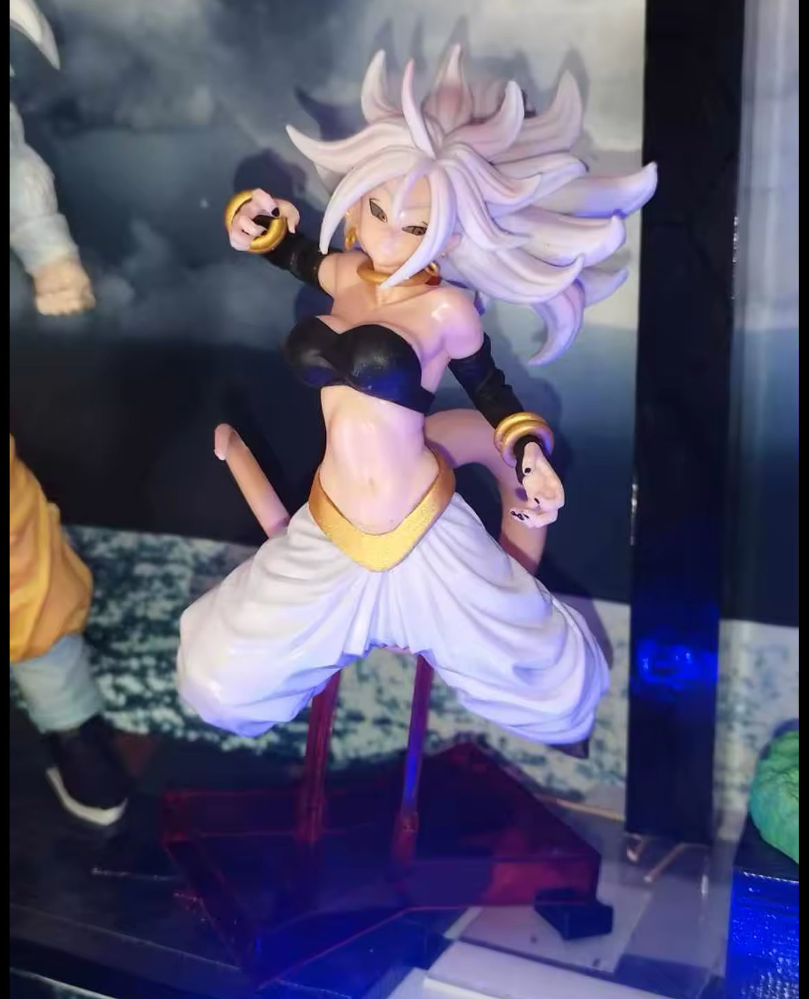 22cm Dragon Ball Z Female Majin Buu Variant PVC Collectible Very Rare Brand New!