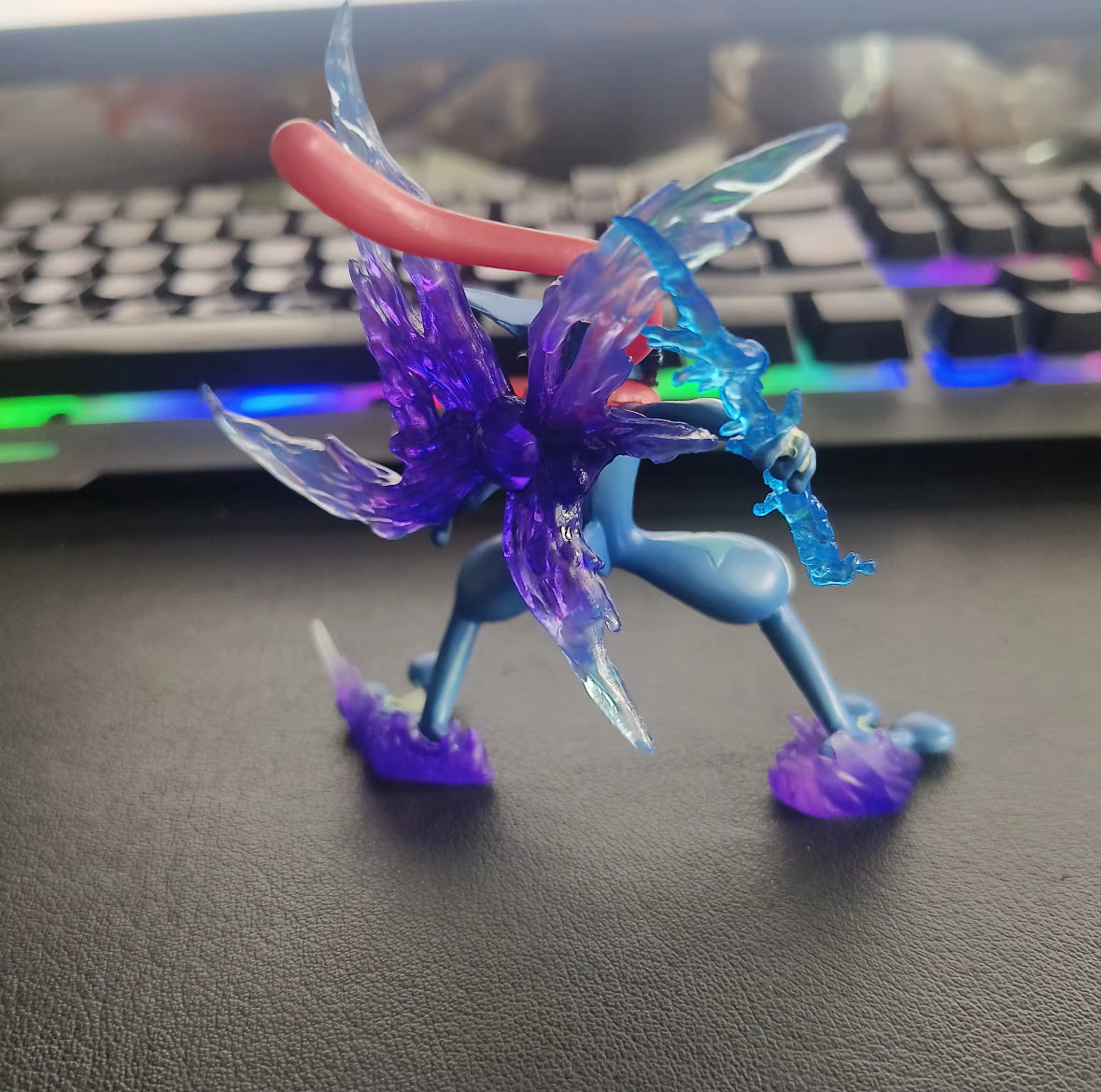 9cm Pokemon Gold Star Greninja Figure Battle Ash Ketchum Greninja Action Figure