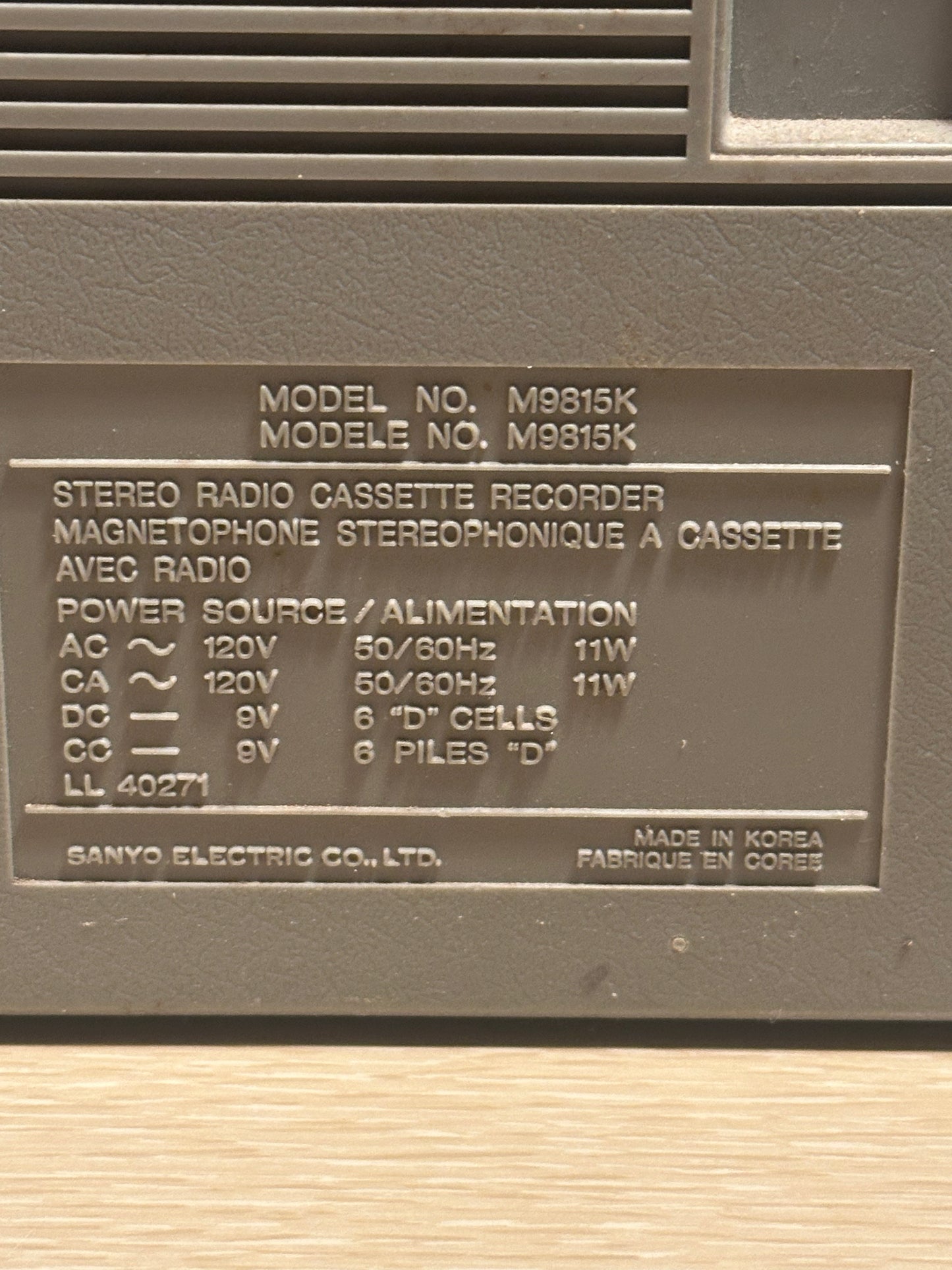 WORKS Sanyo Ghetto Blaster M-9815K Radio Cassette Player Boombox Fully Working