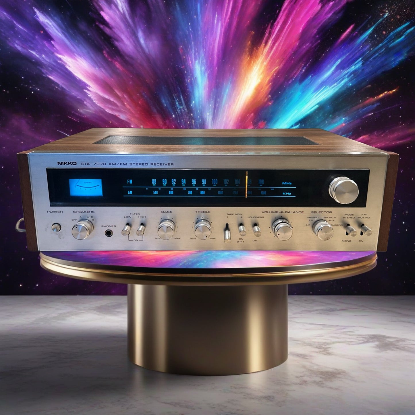 1978 Nikko STA-7070 Vintage Stereo Receiver. Japan. 43 WPC. Clean & Working Well