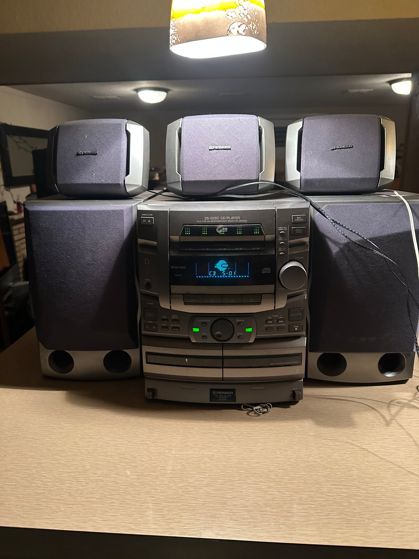 Pioneer Stereo File Receiver System 25 CD AM FM Dual Cassette Audio XR-P970F