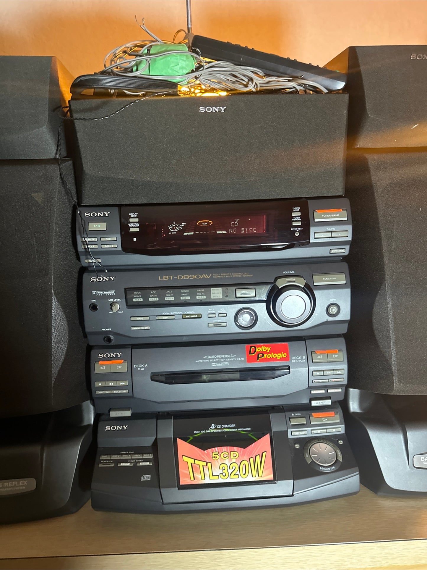 Vintage 1997 Sony LBT-D890AV Stereo System With Speakers Tested Working Monster