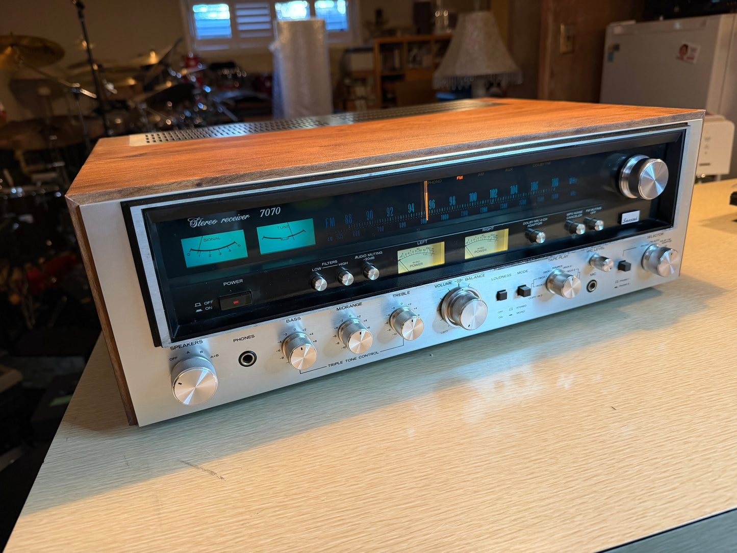 Vintage Sansui 7070 Stereo Receiver FRESH REFINISHING AND SERVICING BEAUTIFUL 🎶