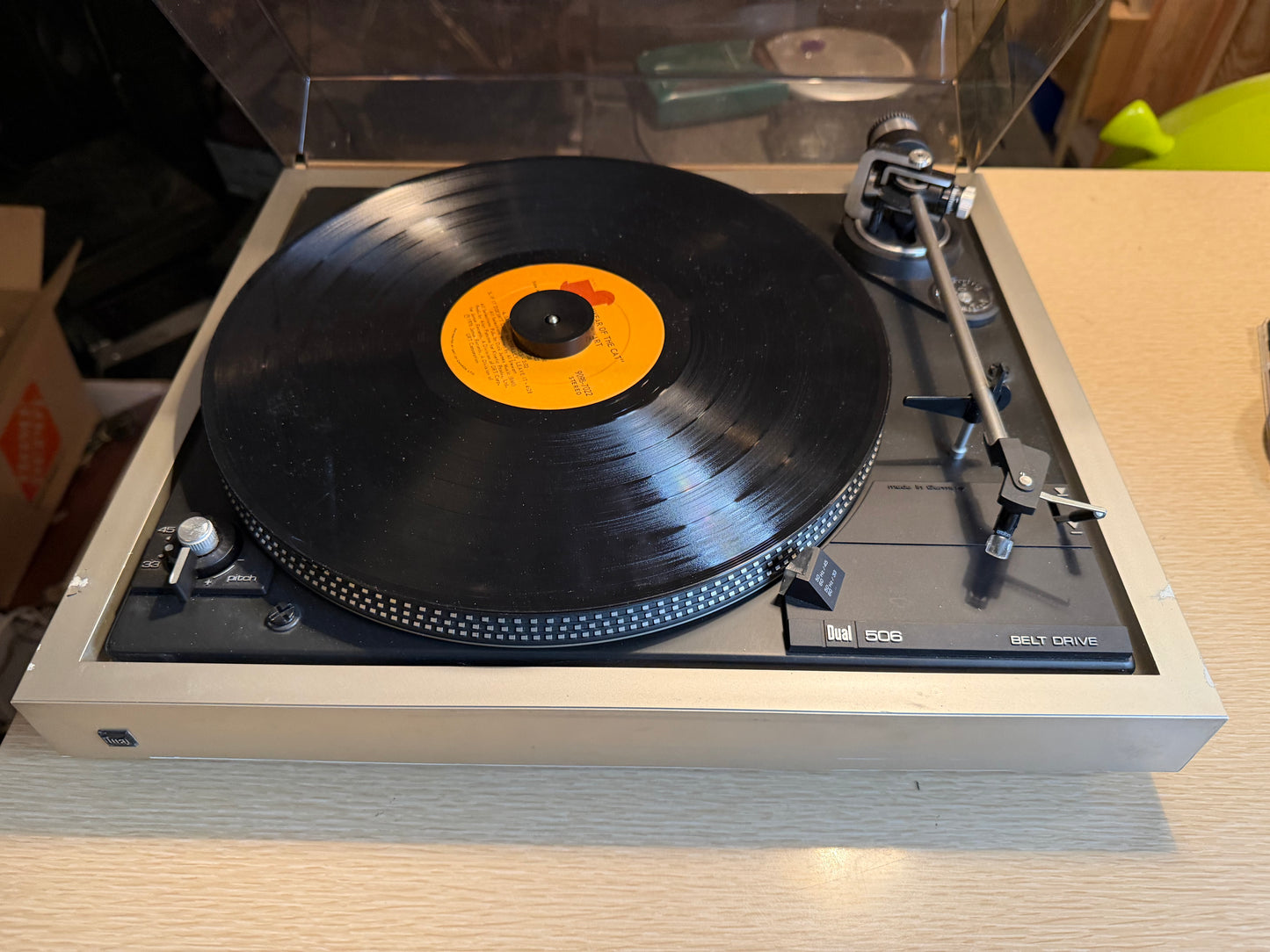 Beautiful Dual Model 506 Turntable Fully Functional With New Belt Cleaned Rare