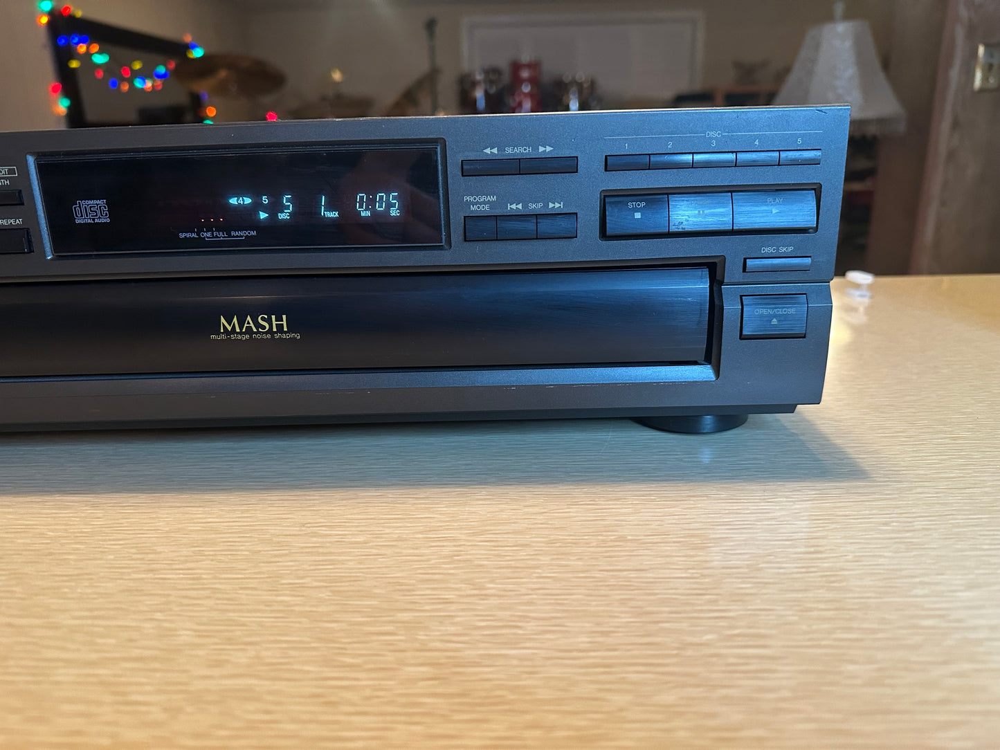 Vintage Technics SL PD825 5 Disc CD Changer Player MASH Carousel Tested Japan