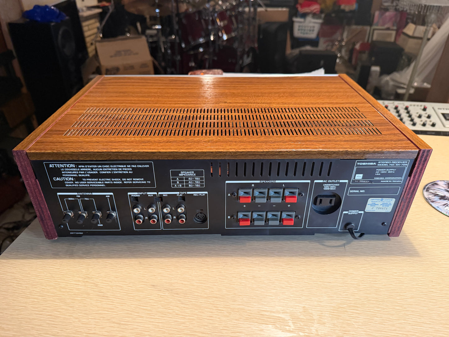 Vintage Toshiba Model SA-725 AM/FM Stereo Receiver FRESH Service Near Mint Case!
