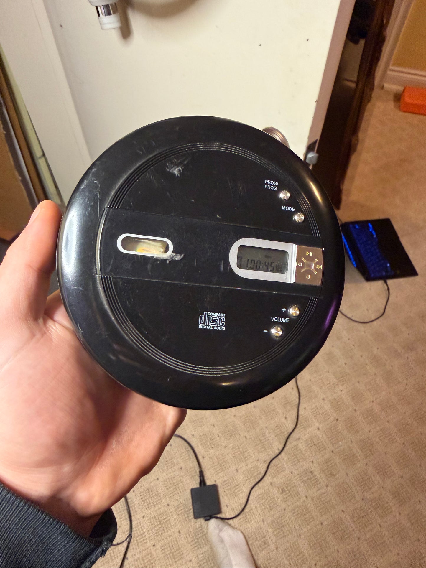 JVC,  Philps, ETC.. Walkman Cassette Player and CD Discman ALL WORKING 14 PIECE