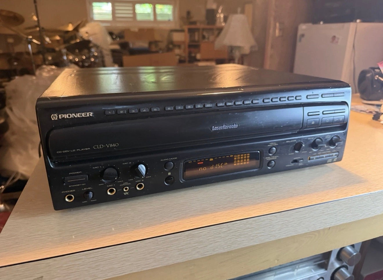 PIONEER DVL-V888 LASER DISC/DVD/VIDEO PLAYER KARAOKE-NO REMOTE-As Is - Read Desc