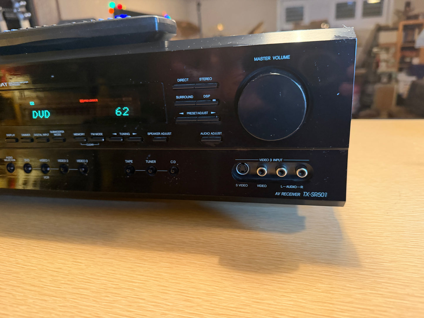 Onkyo TX‑SR501 6.1-Channel Home Theater Receiver FRESH SERVICE W/ Remote Bundle