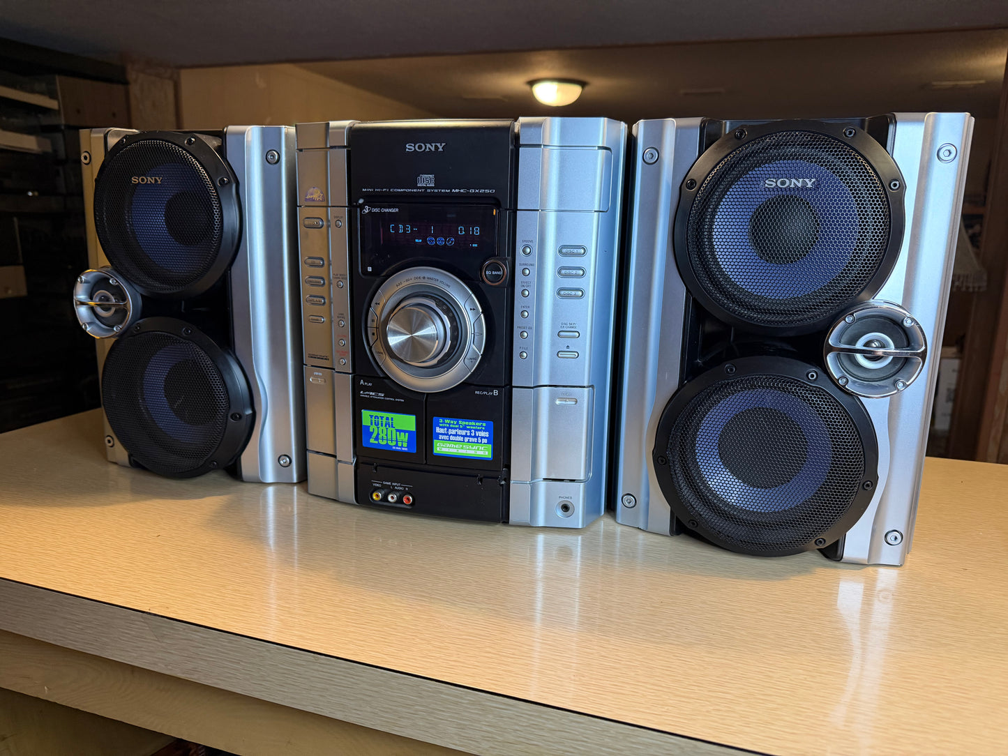 Sony MHC-GX250 Mini Hi-Fi Shelf Stereo System Radio CD Changer EVERYTHING WORKS!