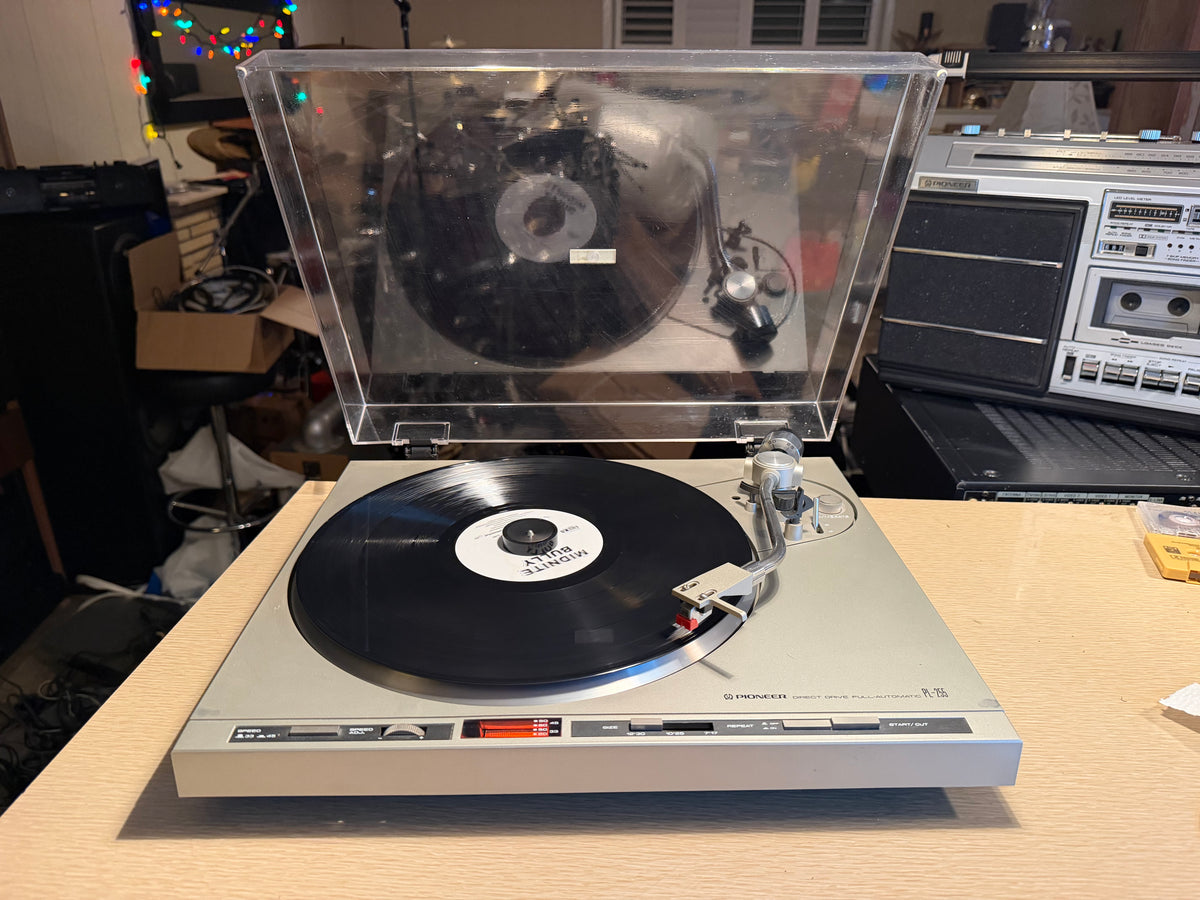 Vintage 1979 Pioneer PL-255  Turntable Direct Drive Fully Automatic Serviced🎶🔥