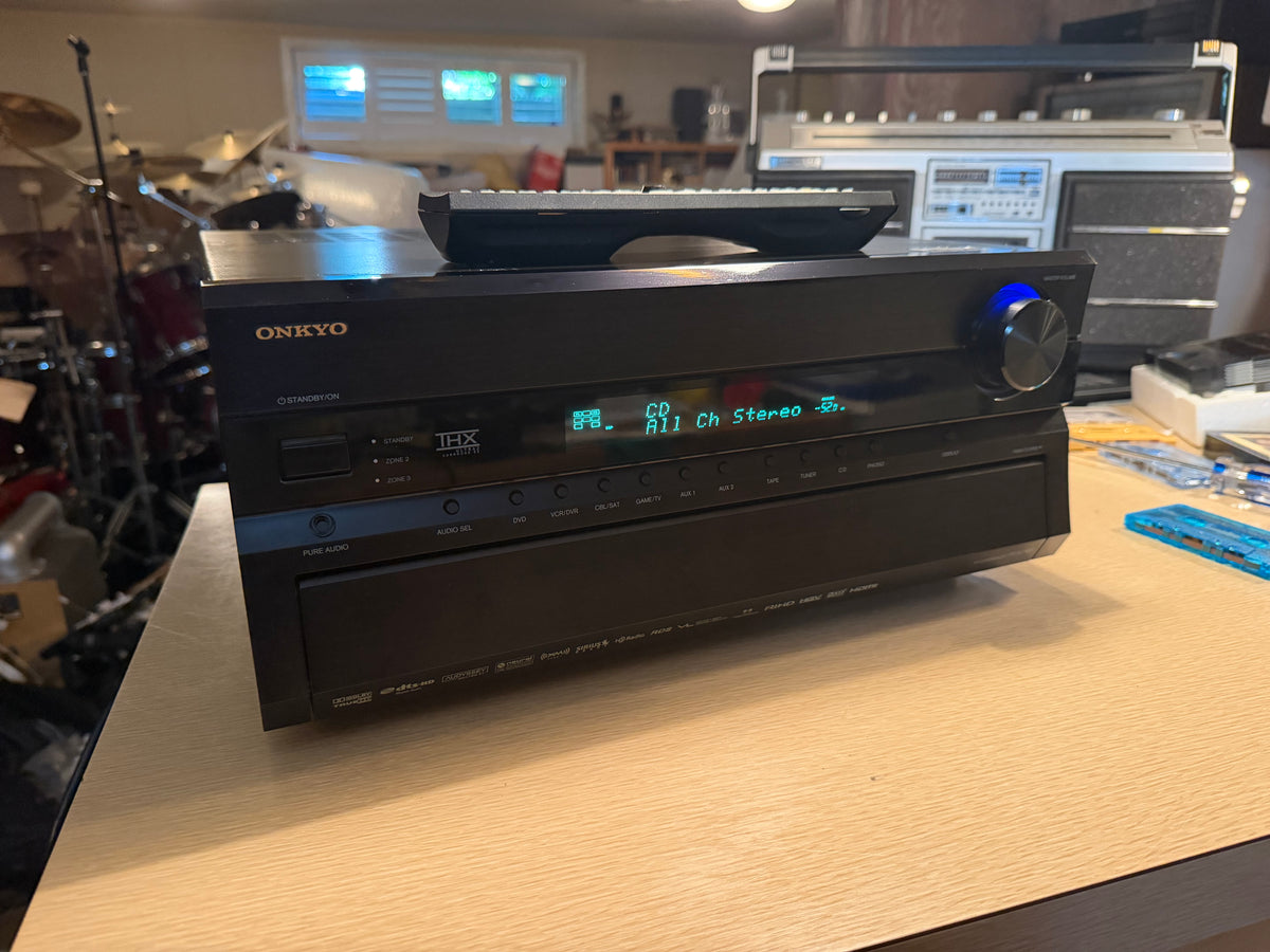 Onkyo Pro PR-SC885 High-Performance 7.1-Ch AV Preamp Fresh Service Remote Bundle