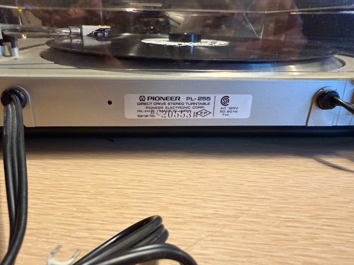 Vintage 1979 Pioneer PL-255  Turntable Direct Drive Fully Automatic Serviced🎶🔥