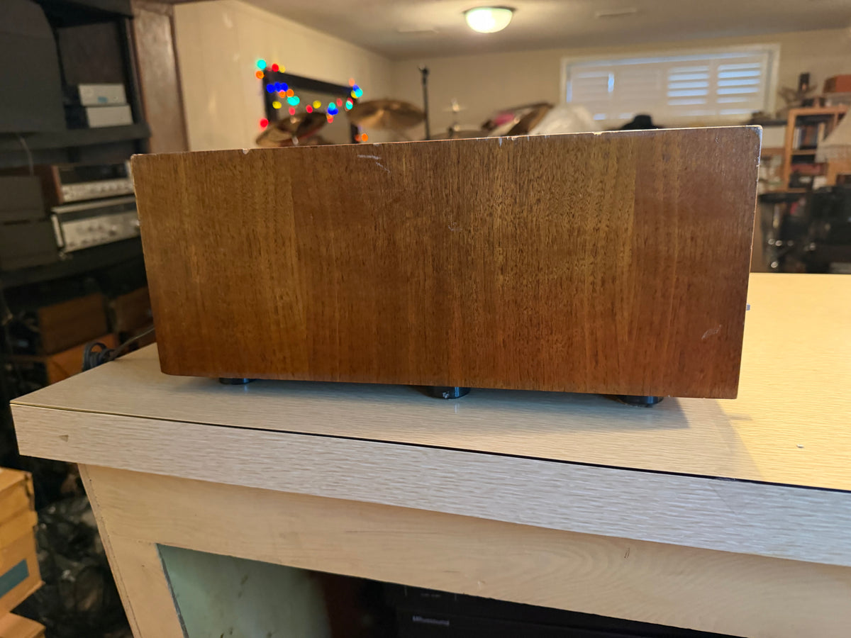 VTG 1970s Yamaha CR-2020 Natural Sound Stereo Receiver AM/FM Powers On No Sound