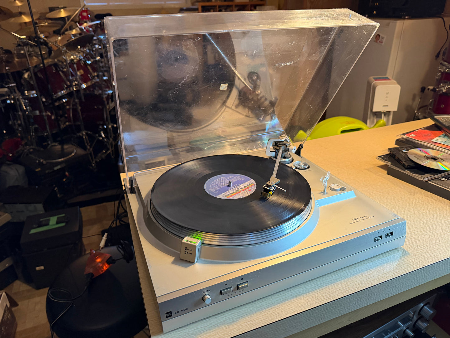 Dual CS 608 Direct Drive turntable Works Well Beautiful Piece Please Read