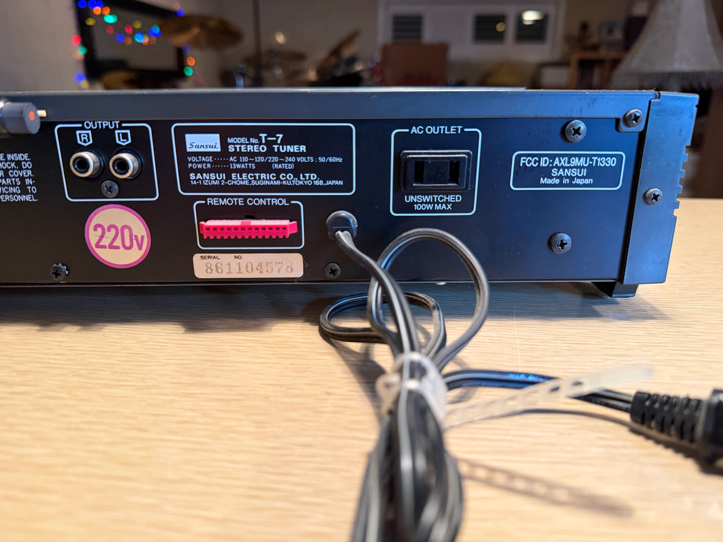 Sansui T-7 AM/FM Stereo Auto Search Tuner Perfect Working Condition Serviced
