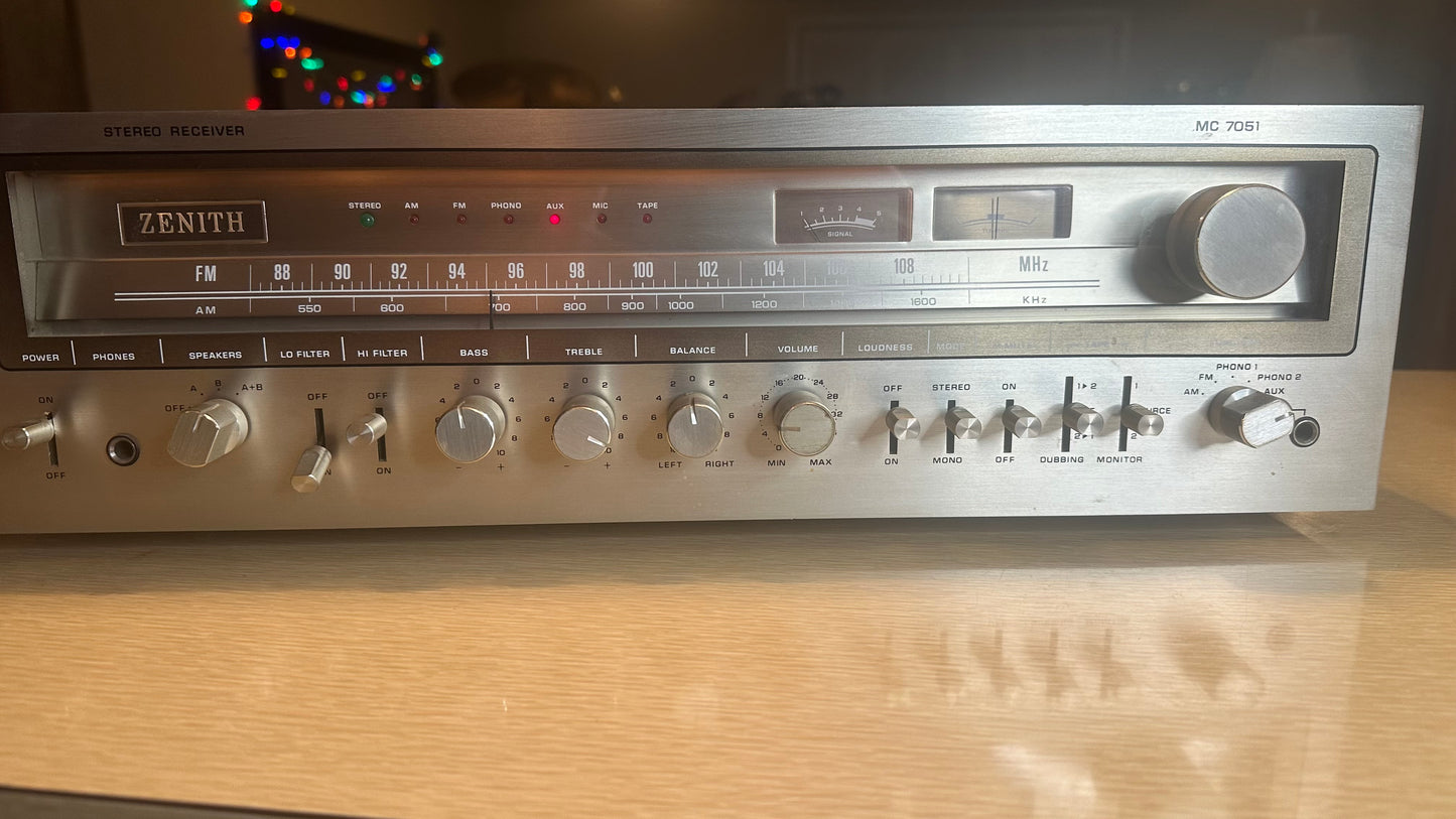 Vintage Zenith Model MC-7051 Stereo Receiver - Great Condition! 40WPC *SERVICED*
