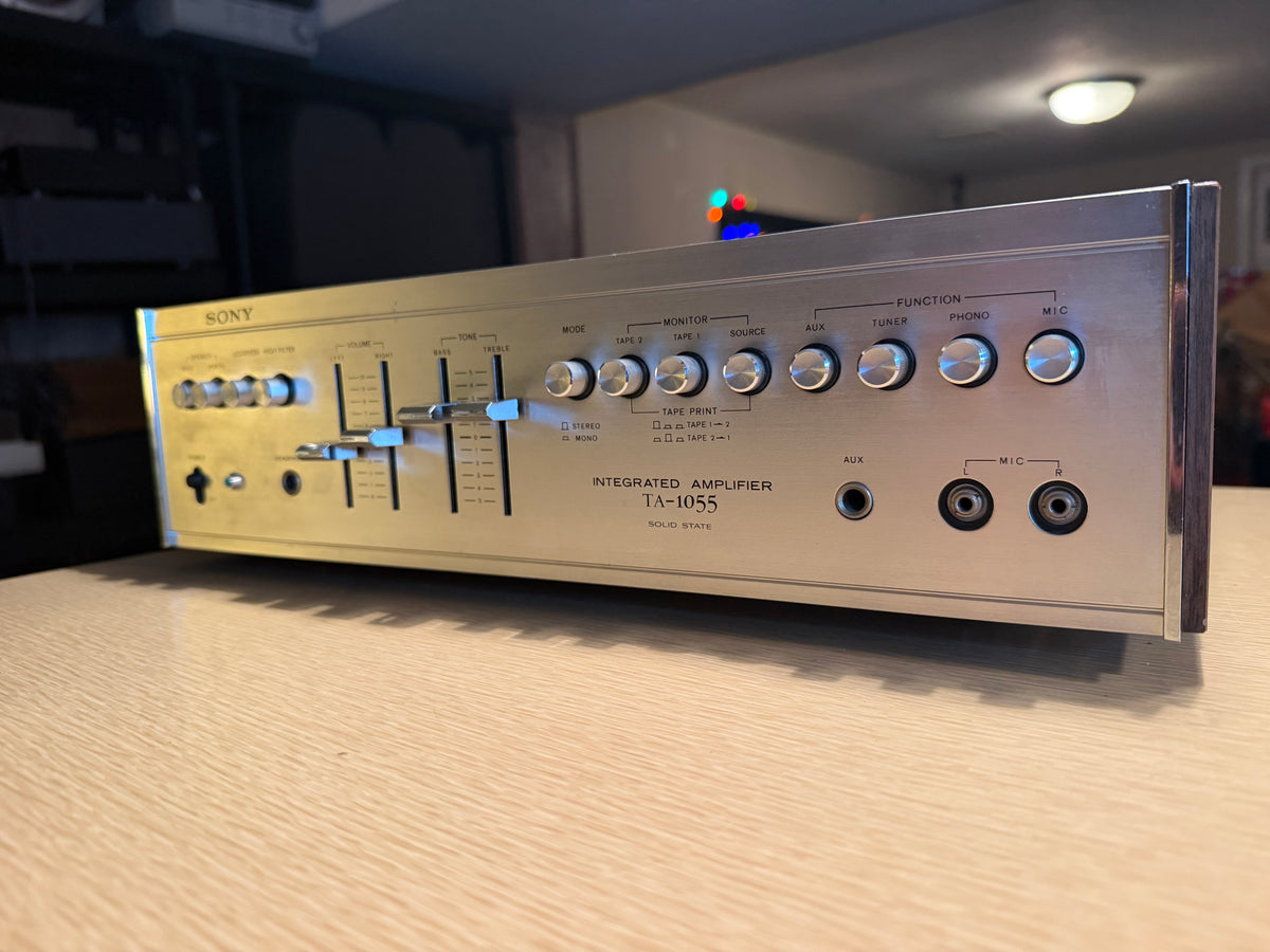 SONY TA-1055 Vintage Integrated Amplifier Near Mint Fresh Service Sounds Great🎶