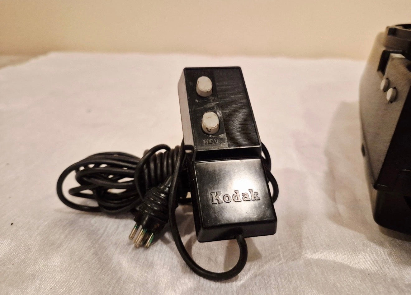 Vintage Great Condition Kodak Carousel 850H Slide Projector W/ Remote Tested🔥