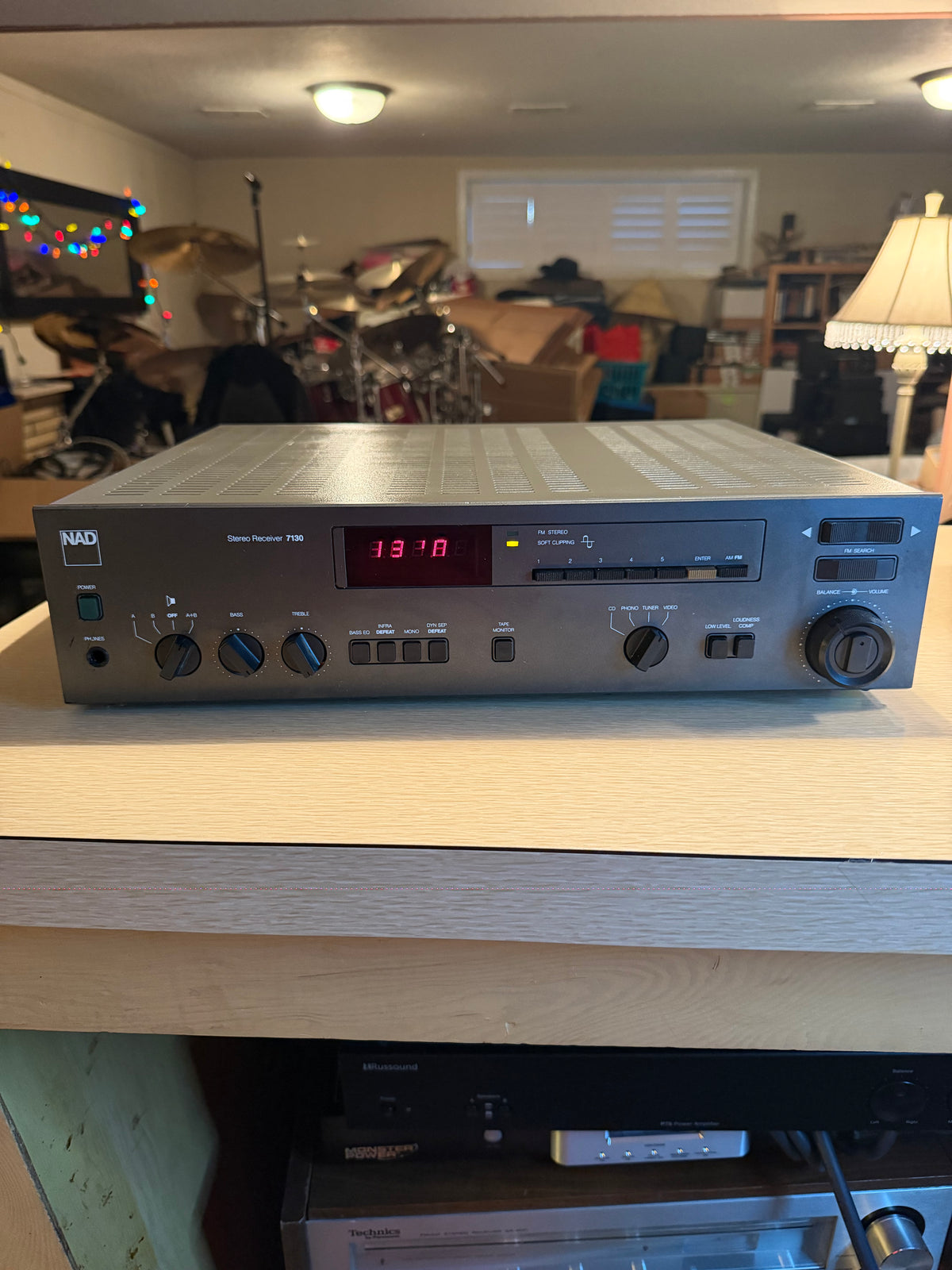 NAD 7130 Integrated Receiver Amplifier / Tuner AM / FM Fresh Service *READ*