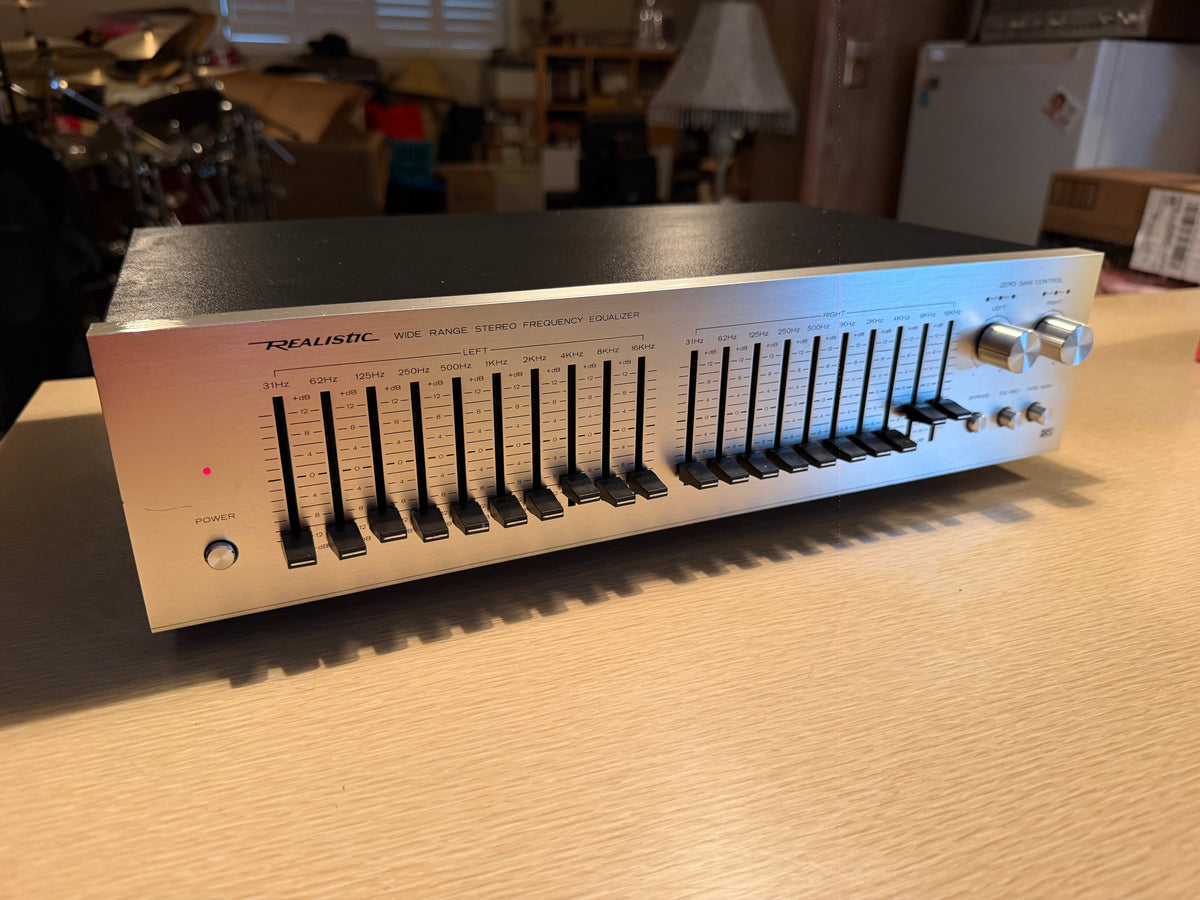 Realistic 31-2000 Wide Range 10 Band Frequency Equalizer Silver Face Serviced🎶