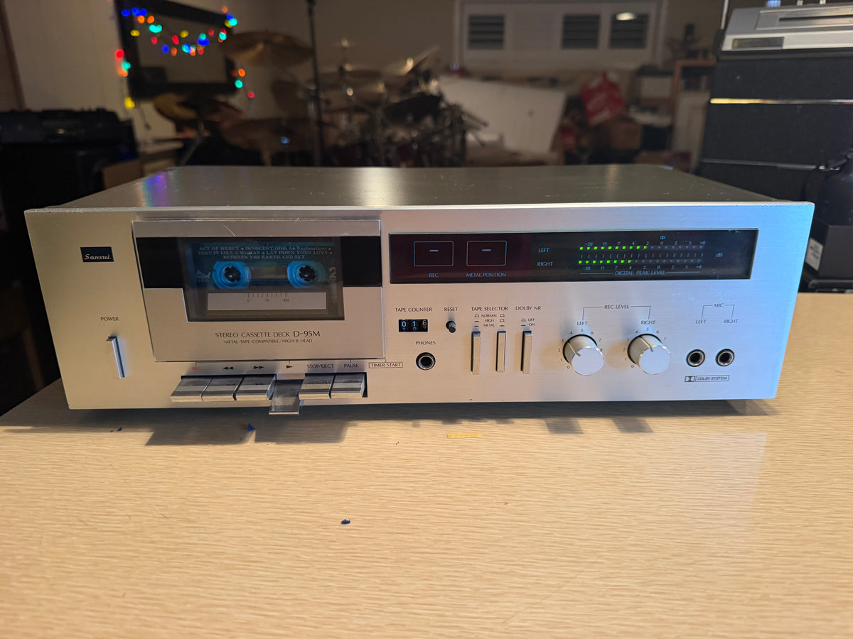 Vintage Sansui D-95M Stereo Cassette Deck Tape Recorder / Player Belt Replaced🎶