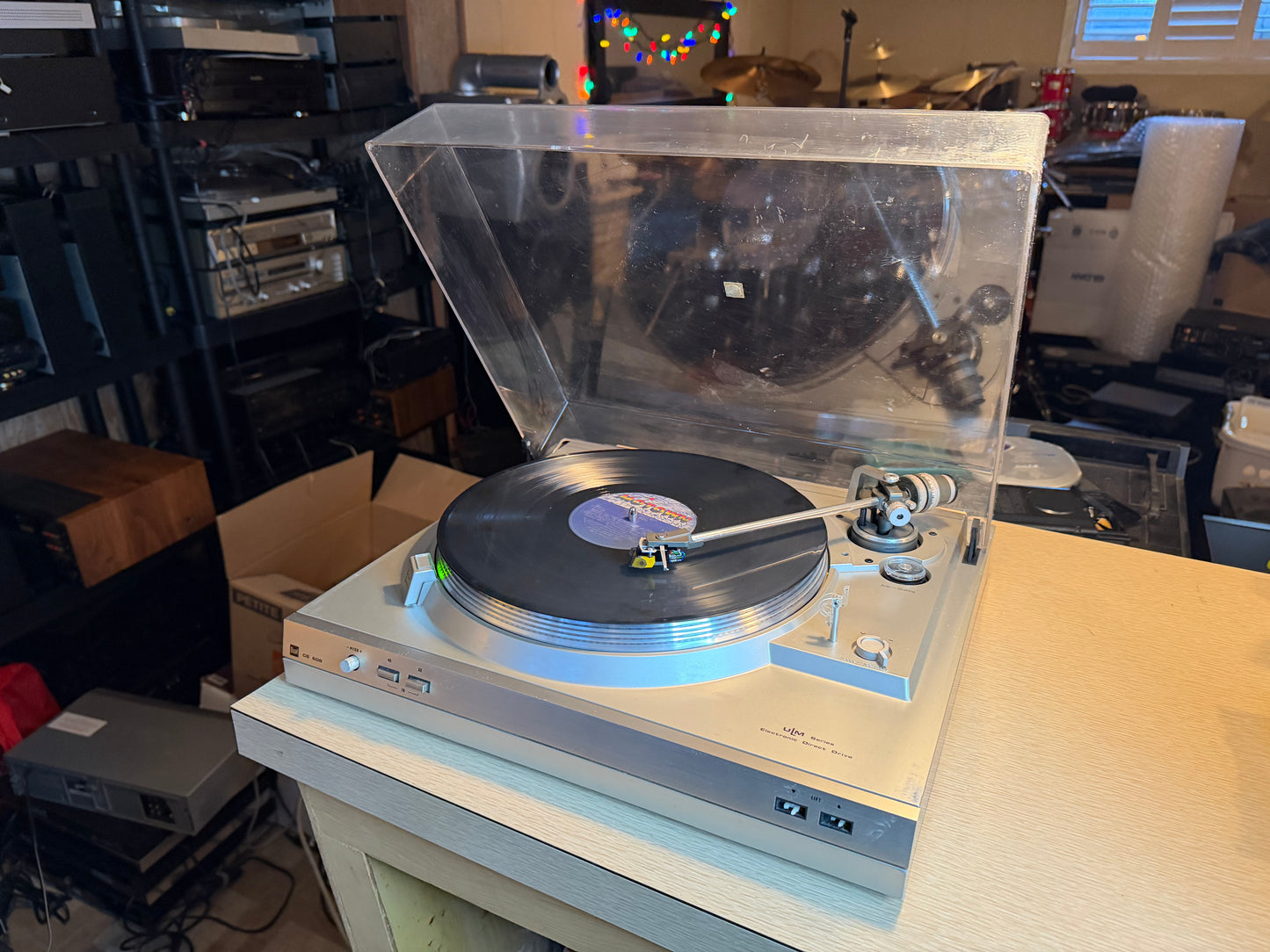 Dual CS 608 Direct Drive turntable Works Well Beautiful Piece Please Read