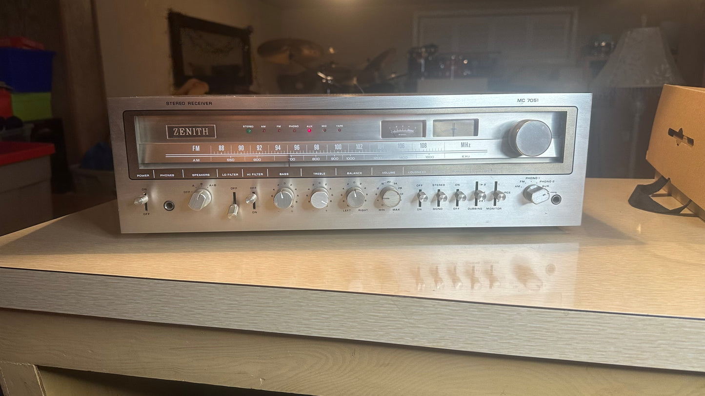 Vintage Zenith Model MC-7051 Stereo Receiver - Great Condition! 40WPC *SERVICED*