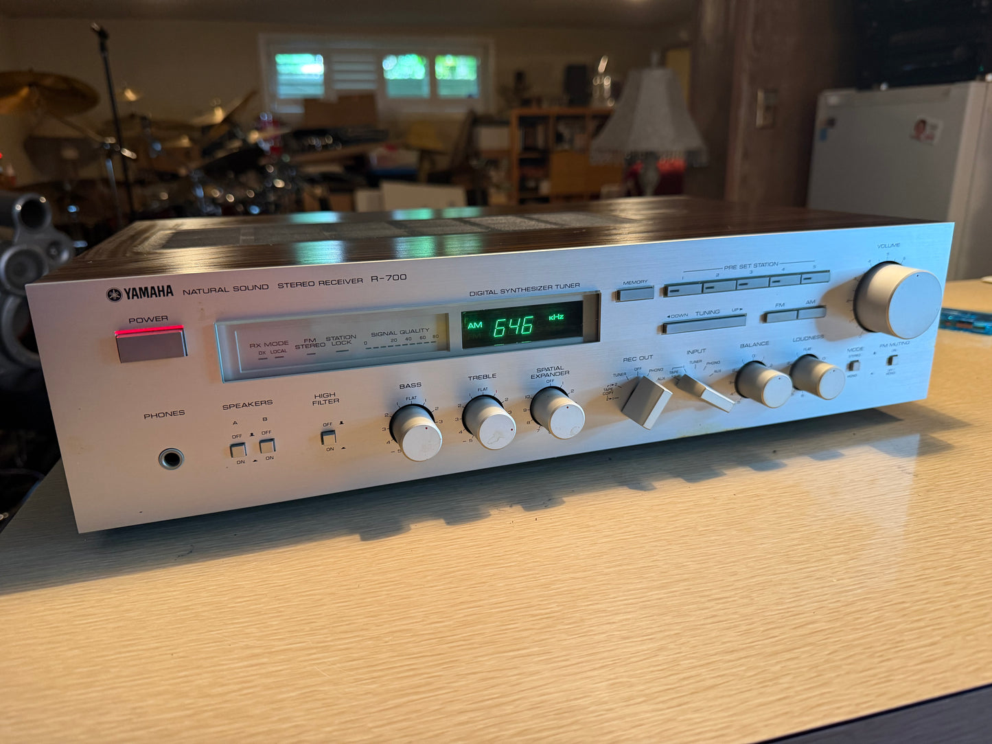 Vintage Yamaha R-700 Natural Sound Stereo Receiver Near Mint Fresh Service Rare!